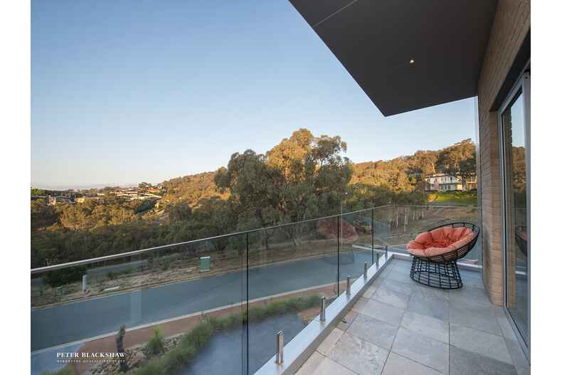 14 Aspen Rise Jerrabomberra