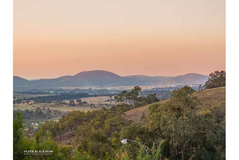 14 Aspen Rise Jerrabomberra