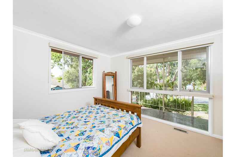 8 Logan Street Narrabundah 8 Logan Street Narrabundah