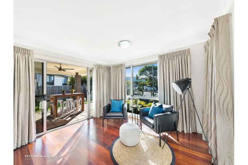 1 Tooma Place Narrabundah