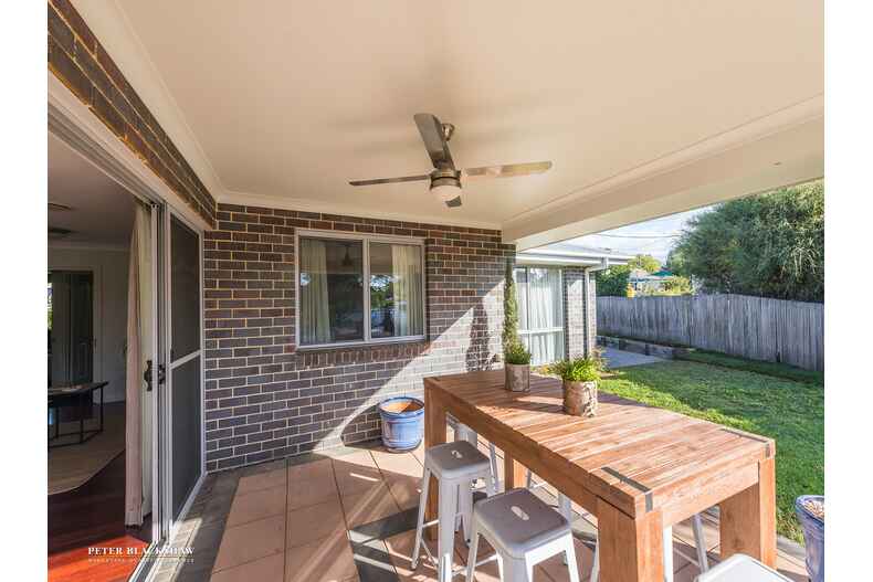 1 Tooma Place Narrabundah