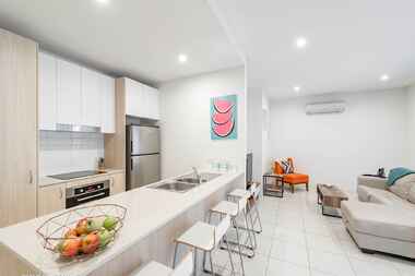 2/9 Stornaway Road Queanbeyan