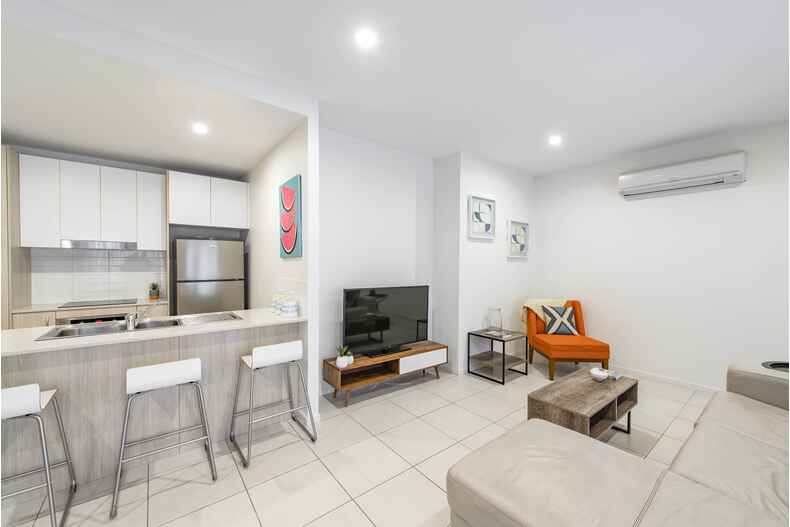 2/9 Stornaway Road Queanbeyan