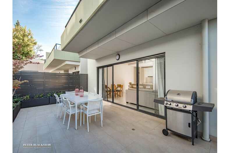 2/9 Stornaway Road Queanbeyan