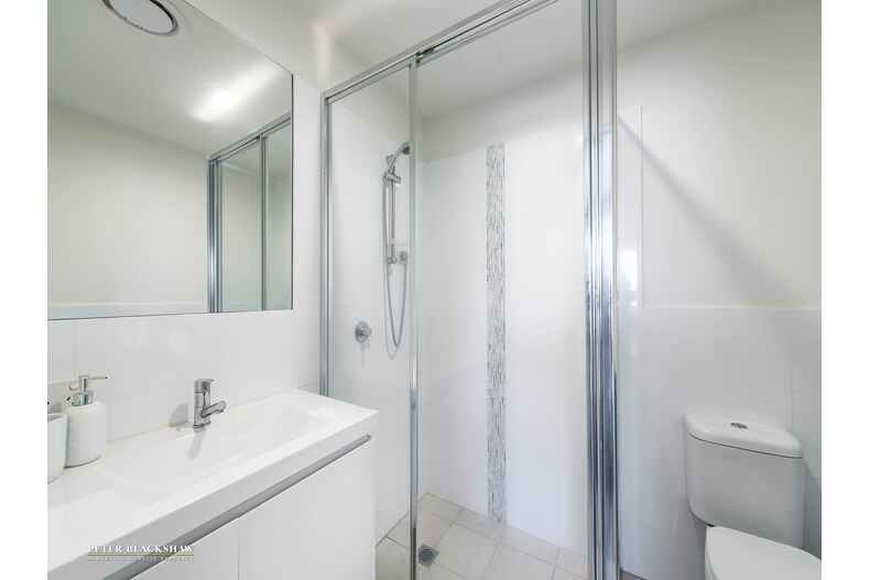 2/9 Stornaway Road Queanbeyan