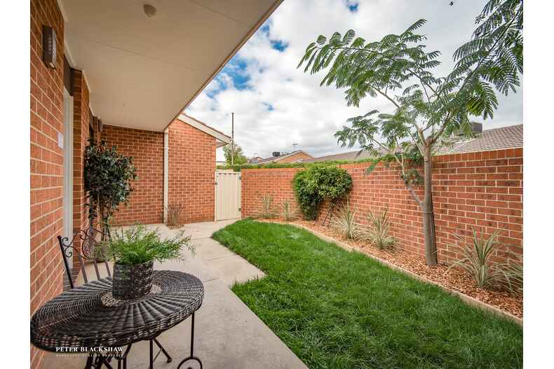 5/28 Mowatt Street  Queanbeyan