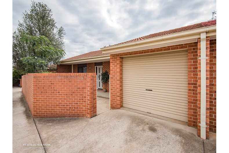 5/28 Mowatt Street  Queanbeyan