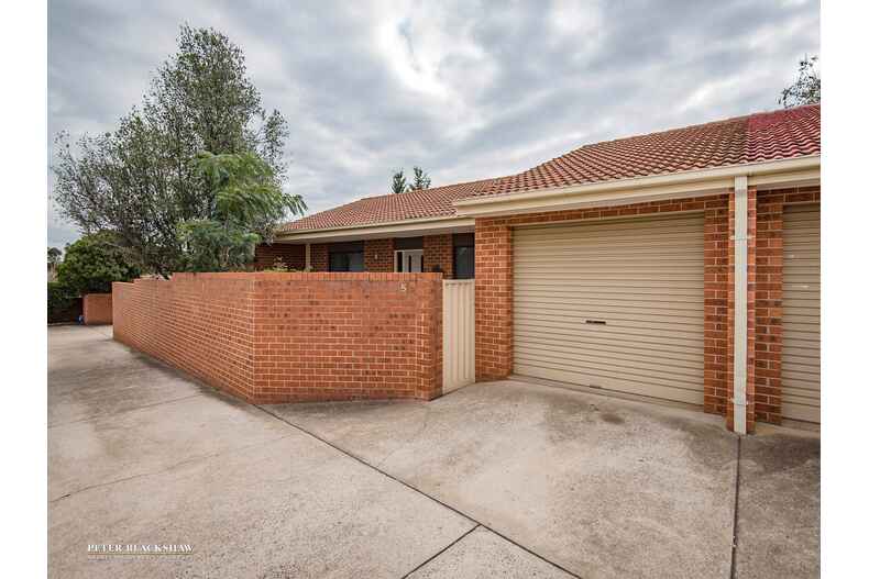 5/28 Mowatt Street  Queanbeyan