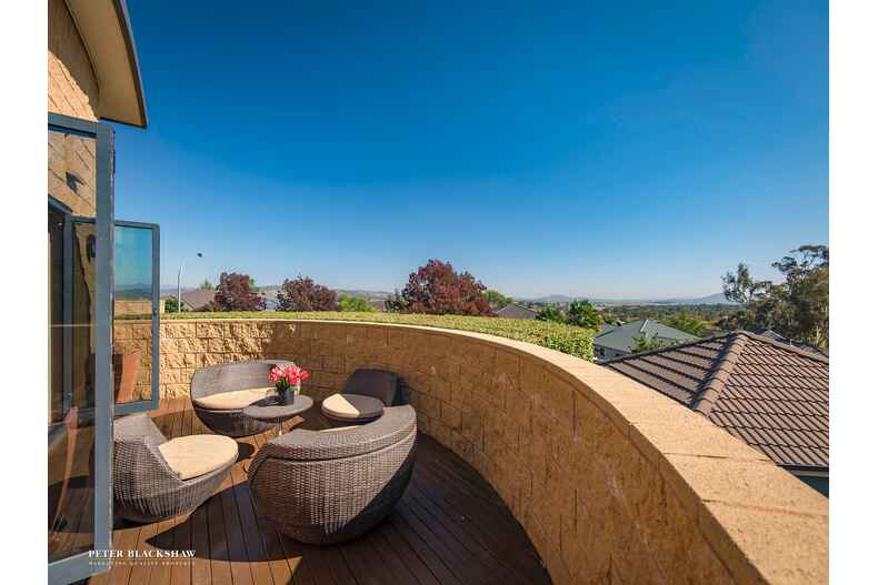 18 Melaleuca Place Jerrabomberra