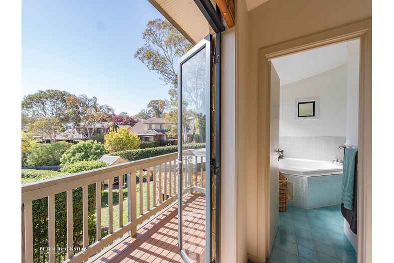 18 Melaleuca Place Jerrabomberra