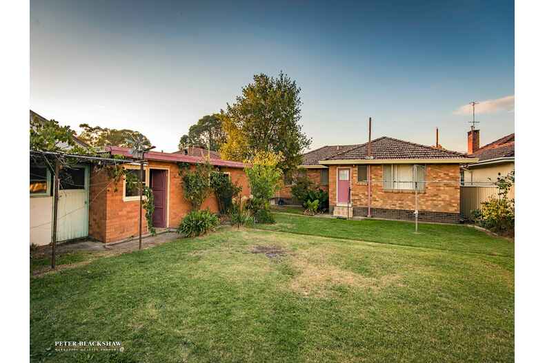 14 Glebe Avenue Queanbeyan