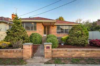 14 Glebe Avenue Queanbeyan