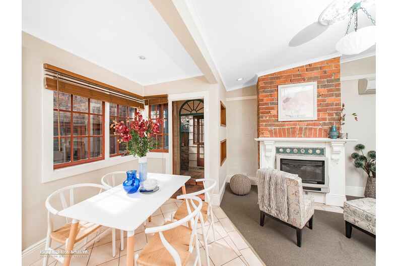 80 Macquoid Street Queanbeyan