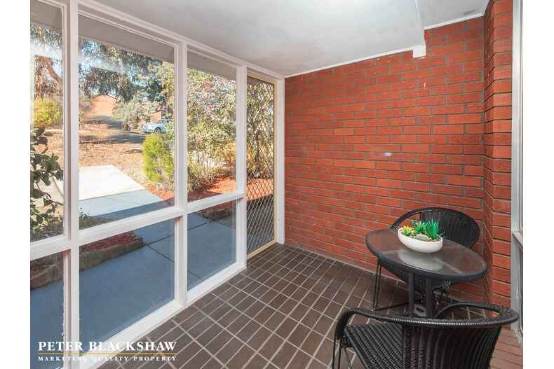 73 Pindari Crescent Karabar