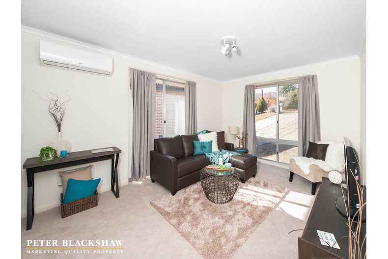 73 Pindari Crescent Karabar