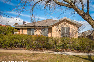 1/8-10 Ernest Street Crestwood