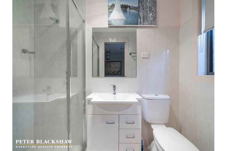 1/8-10 Ernest Street Crestwood