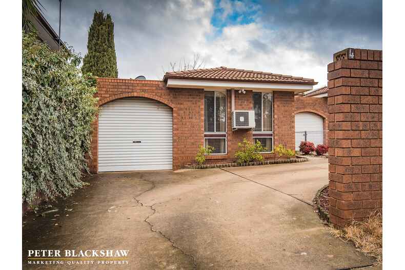 3/4 Marguerita Place Queanbeyan
