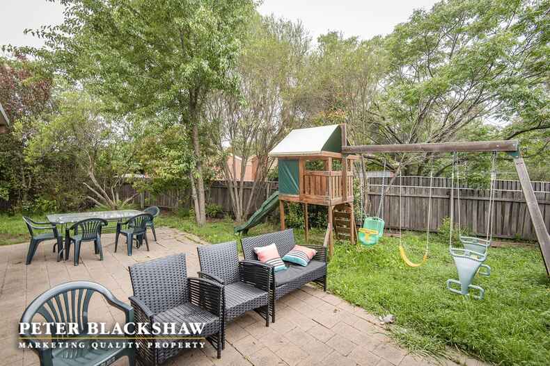 17 Bushby Close Gordon 17 Bushby Close Gordon