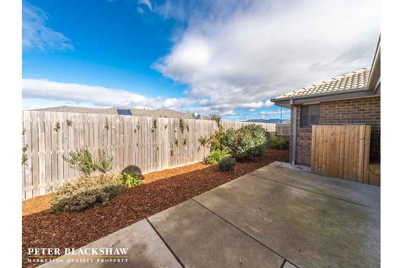 Lot 6/2 Sax Place Macgregor