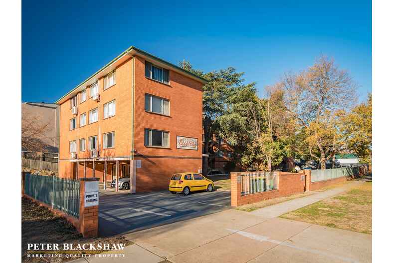 23/74-80  Collett Street  Queanbeyan