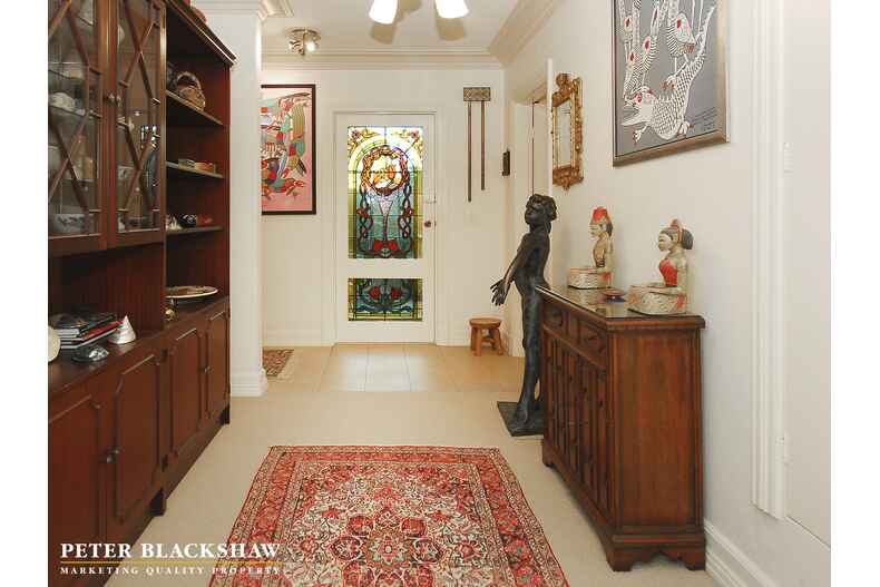 8/3 Allambee Street Reid