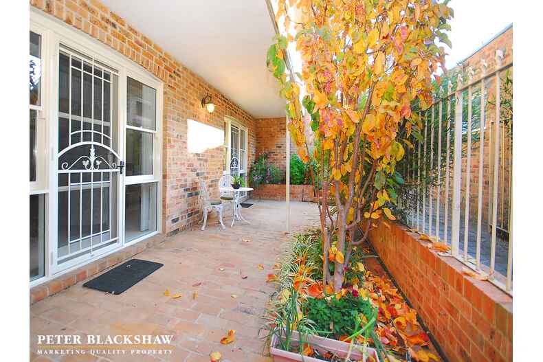 8/3 Allambee Street Reid