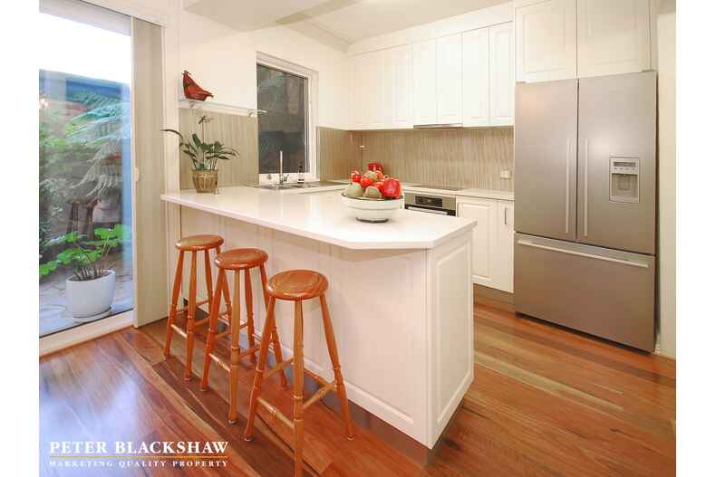 8/3 Allambee Street Reid