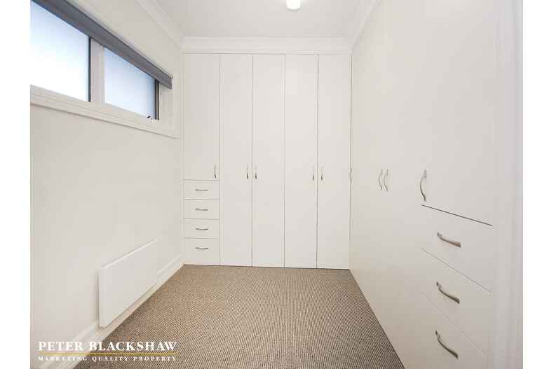 8/3 Allambee Street Reid