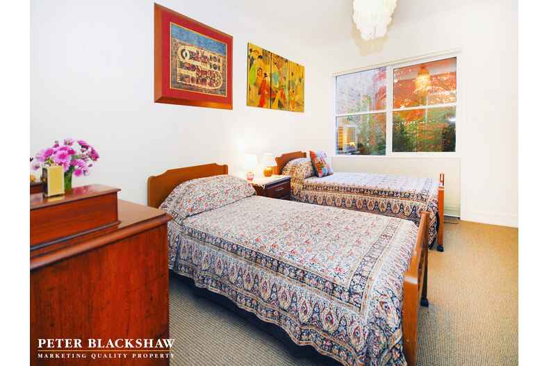 8/3 Allambee Street Reid