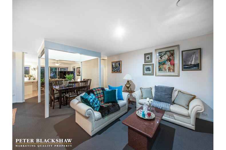 98 Julia Flynn Avenue Isaacs