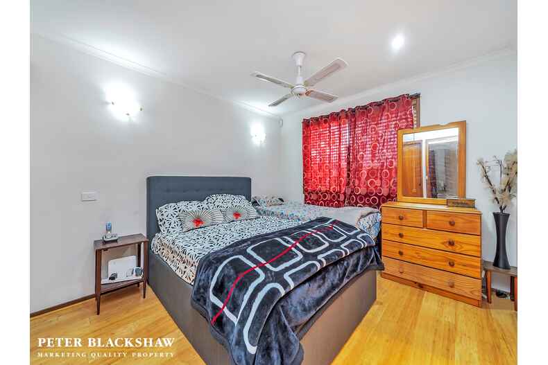 Lot 2/2/83 Ratcliffe Florey Lot 2/2/83 Ratcliffe Florey