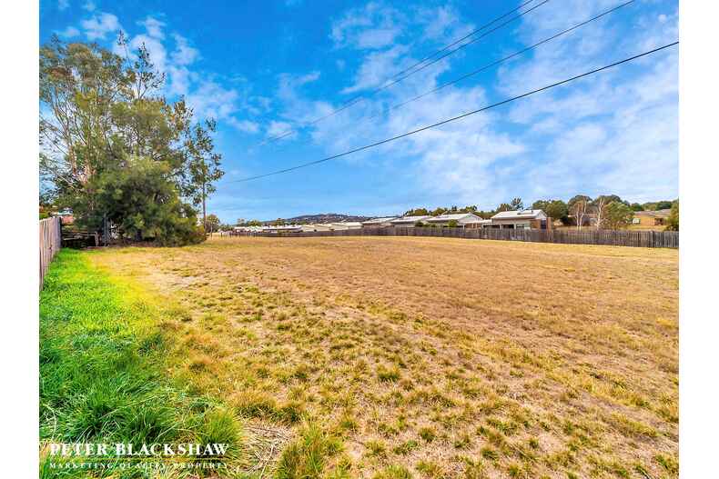 Lot 2/2/83 Ratcliffe Florey Lot 2/2/83 Ratcliffe Florey