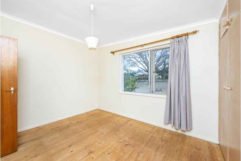 41 Finniss Crescent Narrabundah 41 Finniss Crescent Narrabundah