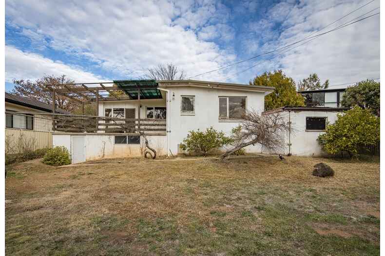 41 Finniss Crescent Narrabundah 41 Finniss Crescent Narrabundah