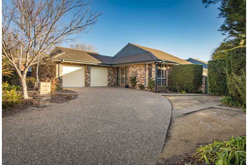 4 Lempriere Crescent (Gleneagles) Kambah