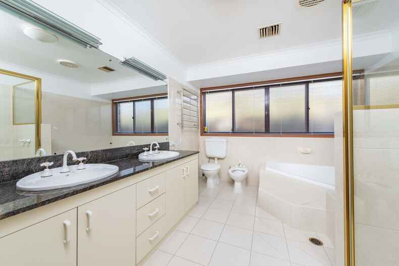 4 Lempriere Crescent (Gleneagles) Kambah 4 Lempriere Crescent (Gleneagles) Kambah