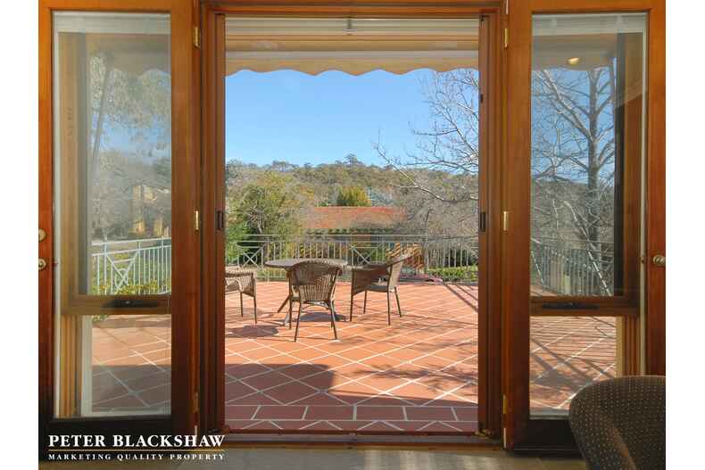 5 Arnhem Place Red Hill 5 Arnhem Place Red Hill