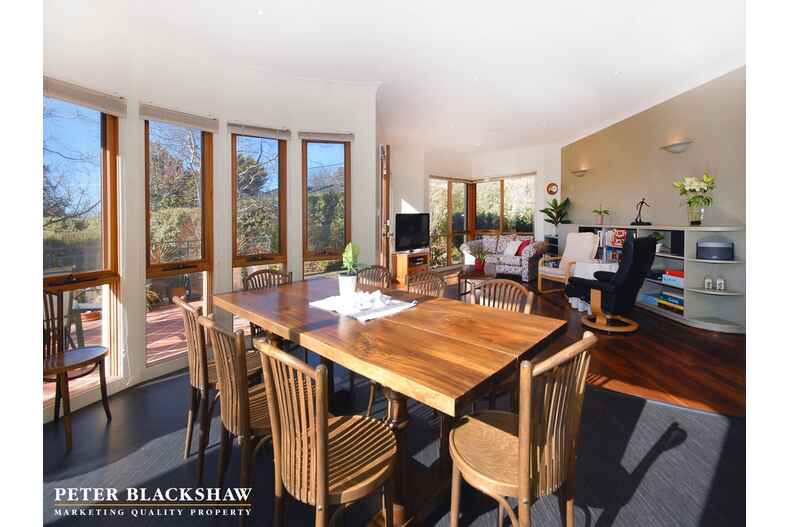 5 Arnhem Place Red Hill 5 Arnhem Place Red Hill