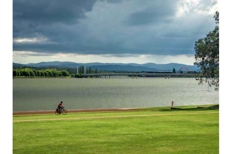 49/43 Constitution Avenue Reid 49/43 Constitution Avenue Reid