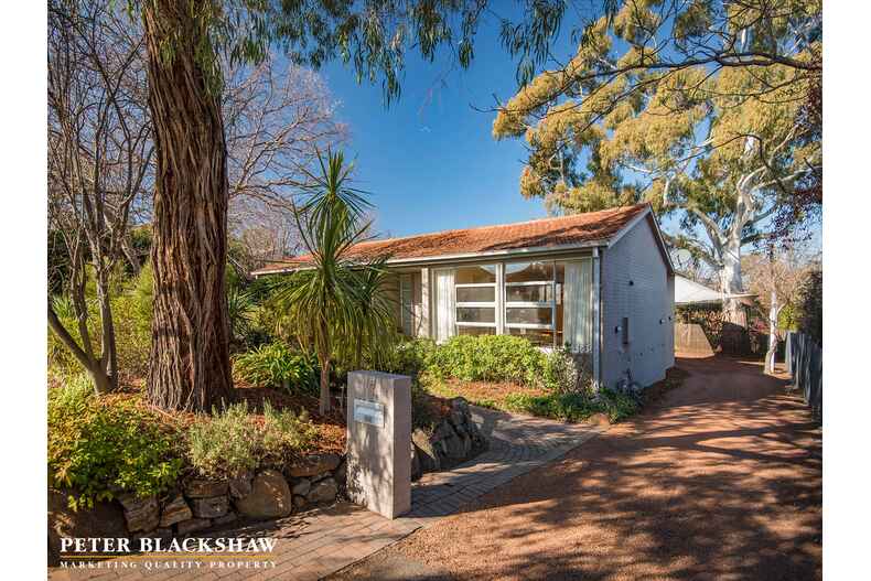 16 Wylie Street Narrabundah