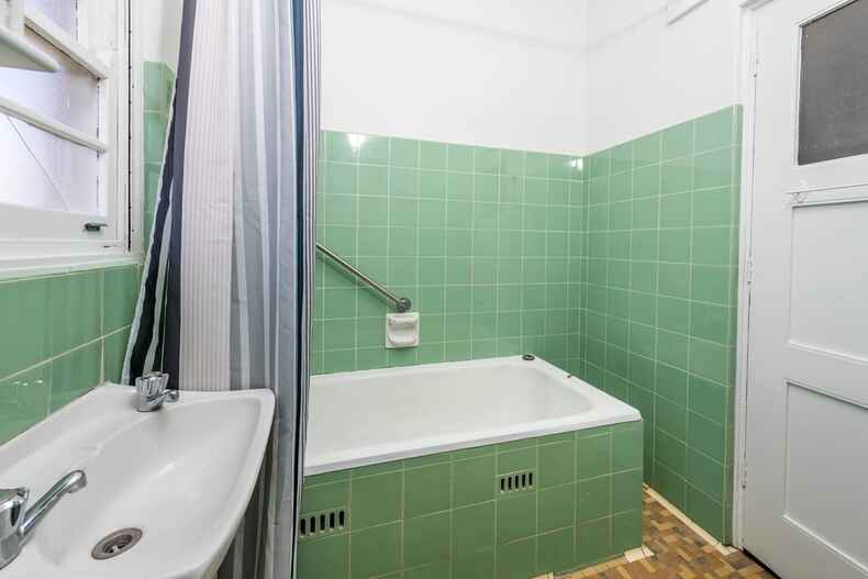 51 Captain Cook Crescent Griffith 51 Captain Cook Crescent Griffith