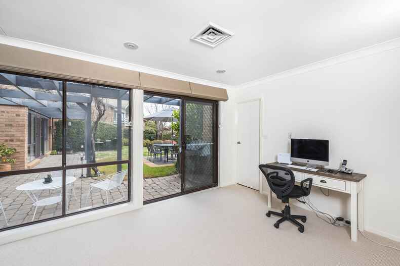 35 Kirwan Circuit Stirling 35 Kirwan Circuit Stirling