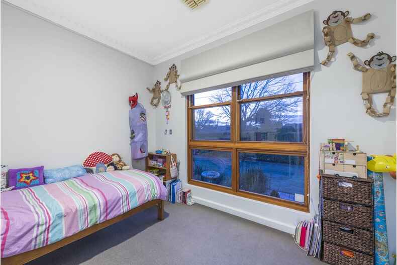 15 Barrallier Street Griffith 15 Barrallier Street Griffith