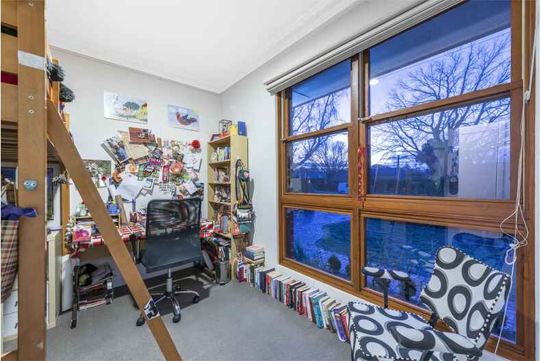 15 Barrallier Street Griffith 15 Barrallier Street Griffith