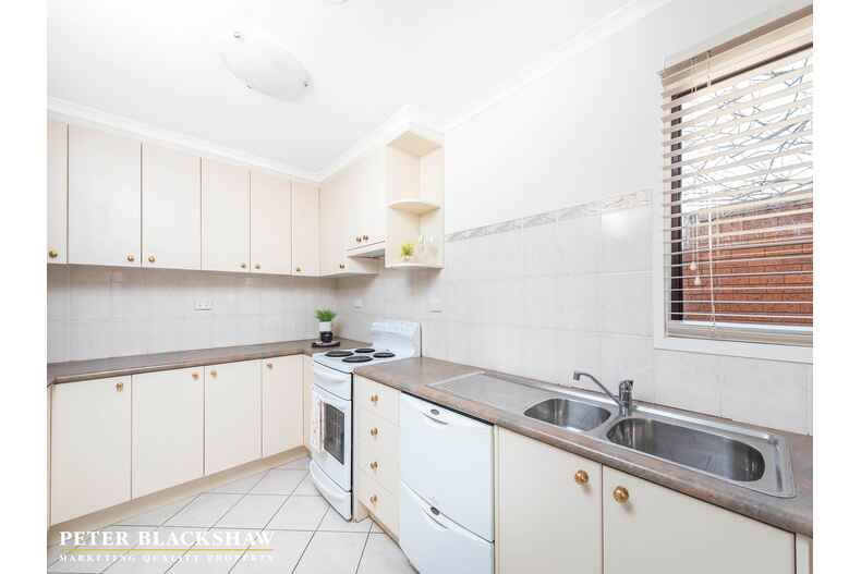 2 Euroka Street Narrabundah 2 Euroka Street Narrabundah