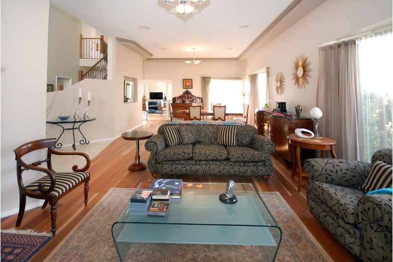 33 Macdonnell Street Yarralumla 33 Macdonnell Street Yarralumla