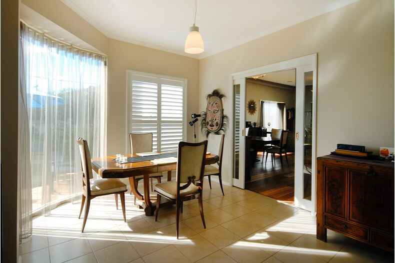 33 Macdonnell Street Yarralumla 33 Macdonnell Street Yarralumla