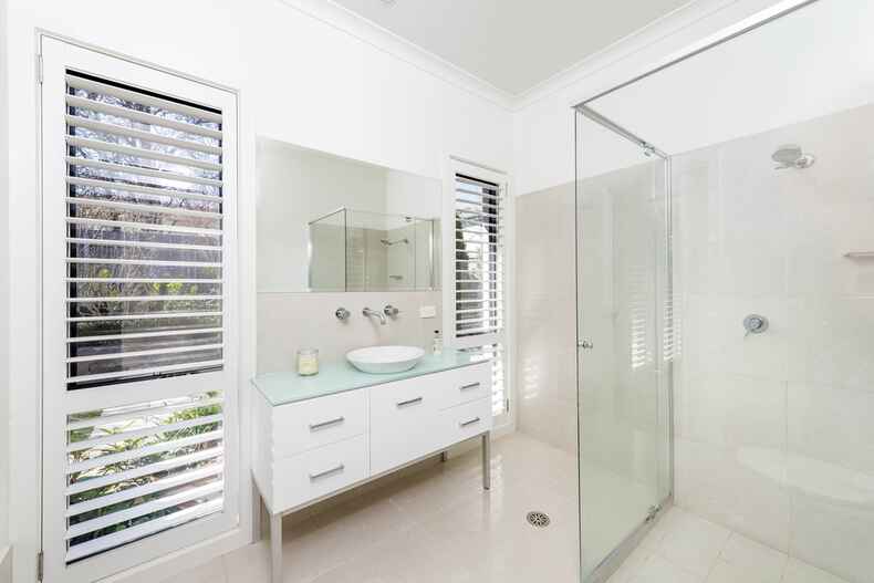 36 Weston Street Yarralumla 36 Weston Street Yarralumla