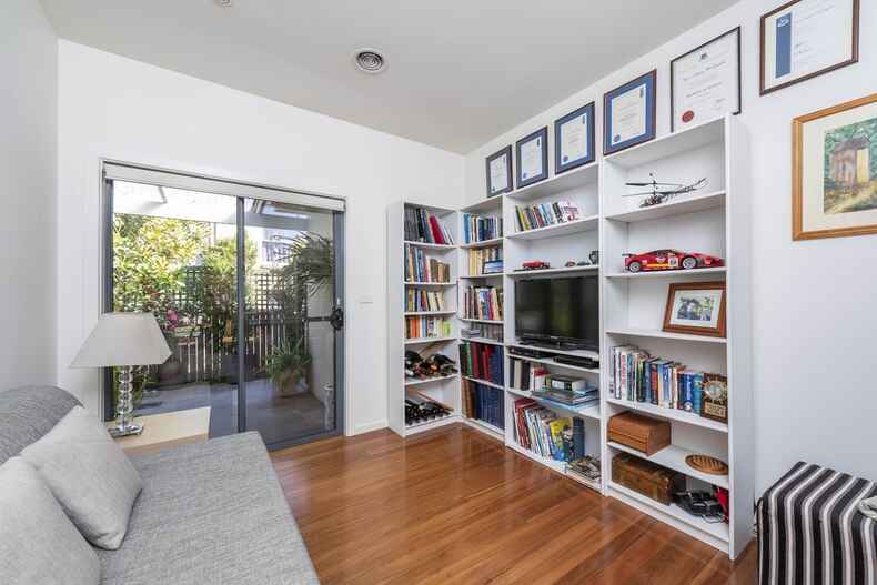 36 Weston Street Yarralumla 36 Weston Street Yarralumla